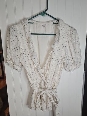 LC Lauren Conrad Ivory Blouse with Subtle Brown Accents
